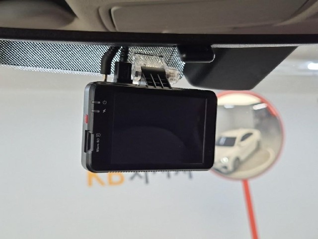 6081001945R15.jpg