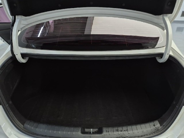6081001945R18.jpg
