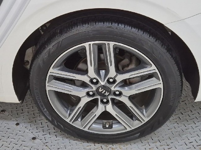 6081001945R20.jpg