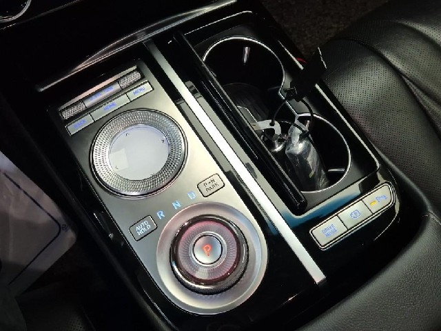 6081001902R8.jpg