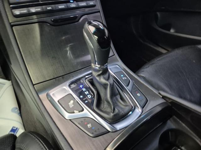 6021501236R8.jpg