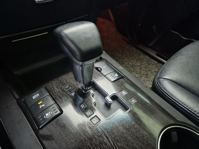 6011502049R8.jpg