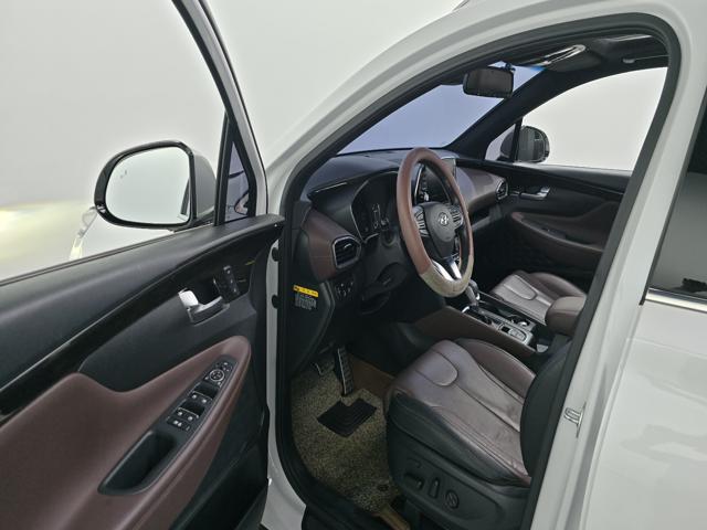 ad033782e977a93a67da6e36a0f3dac9.jpeg