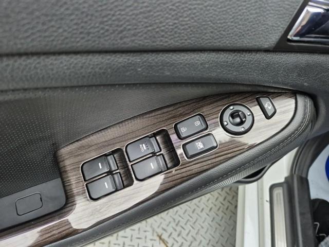 5081001250R17.jpg
