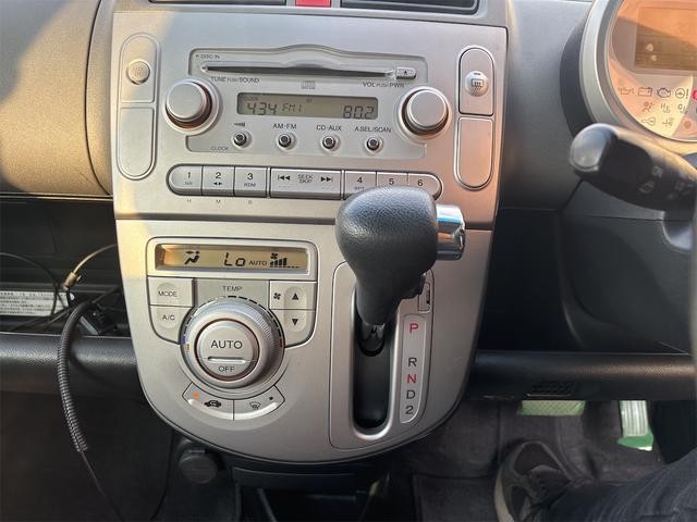 0708152A30260925W00318.jpg