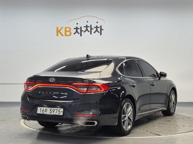 5111501104R3.jpg