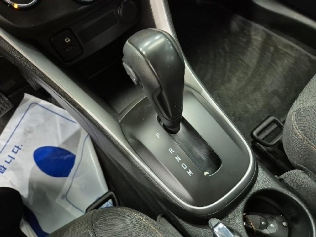 6081001421R8.jpg