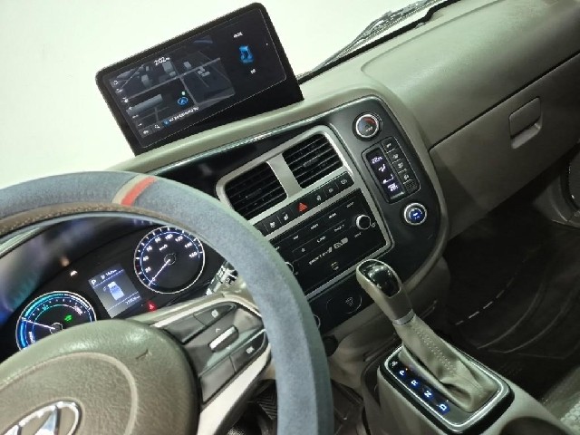 6081000914R10.jpg