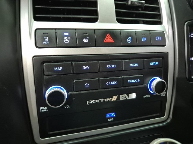 6081000914R15.jpg