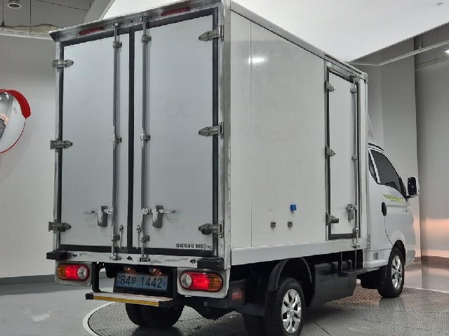 6081000914R3.jpg