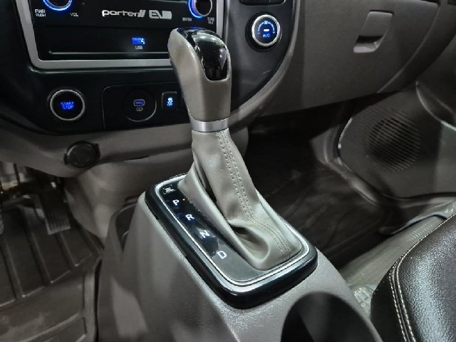 6081000914R8.jpg