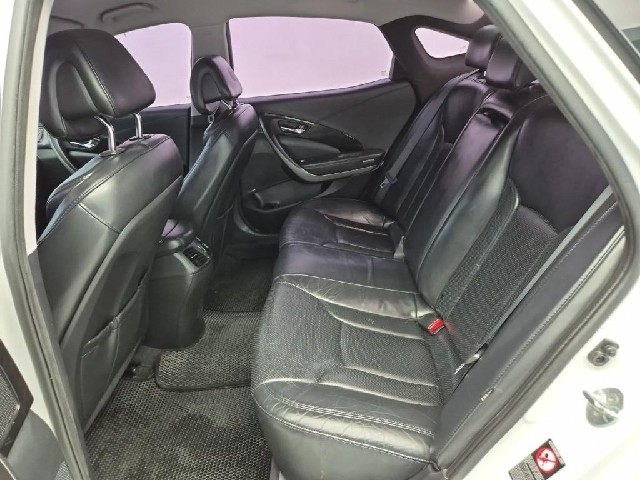 6081500372R12.jpg