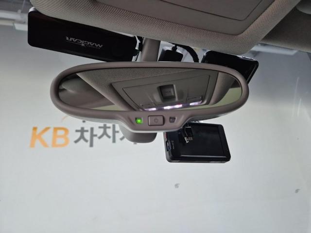 5111002758R17.jpg