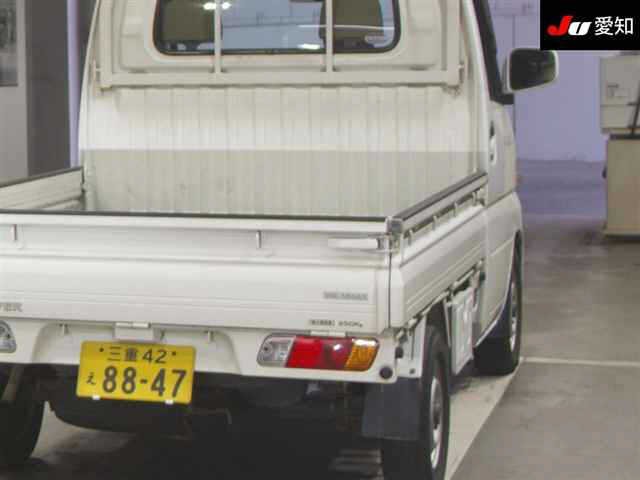 b5dba7bc827ee4e497c34b93d56ed4d0.jpg