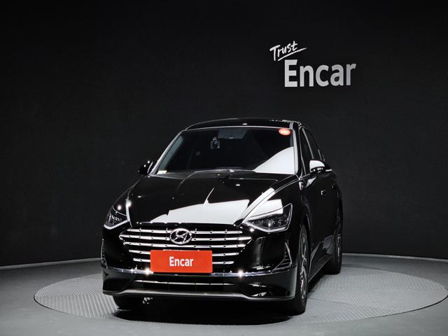 062819edf616efc5e208bae25b2ebba2.jpeg