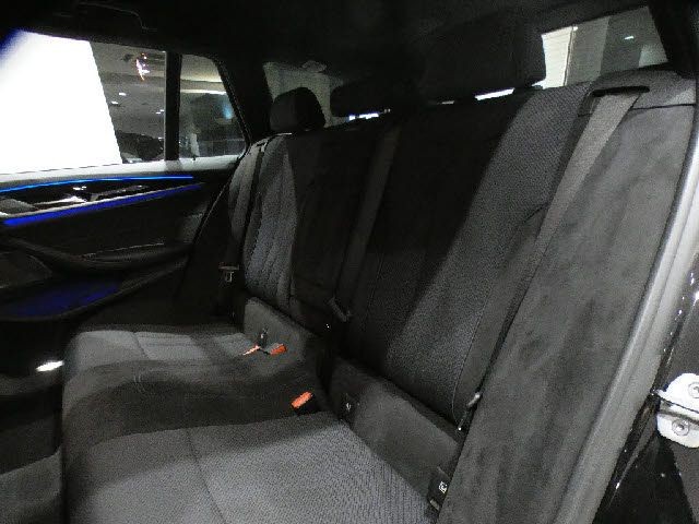 71356d8d54686c5f4810f11ec37105ec.jpg