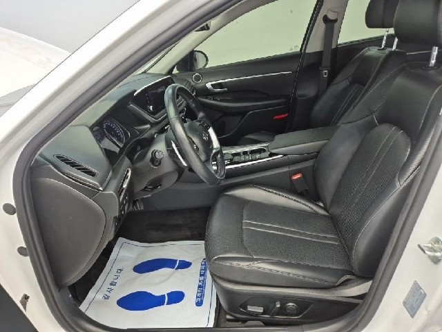 6081501703R11.jpg