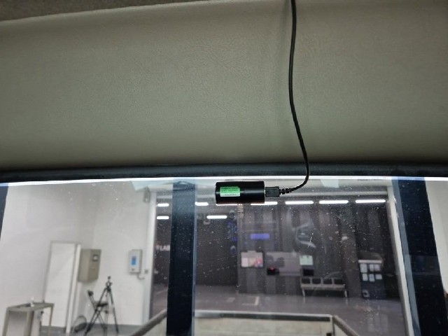 6081001645R16.jpg
