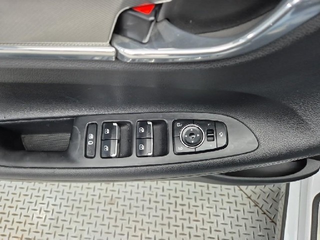 6091000964R18.jpg