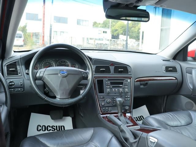 9540058A30261019W00115.jpg