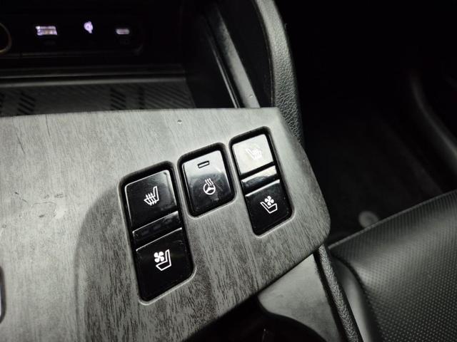 6011001425R16.jpg