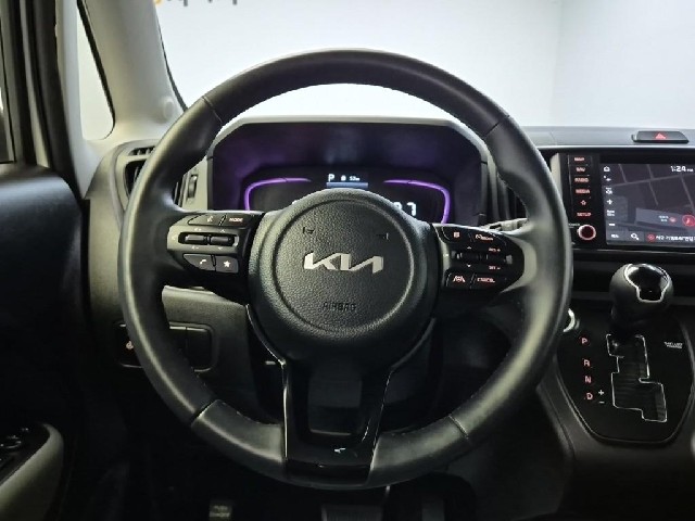 6081502075R9.jpg