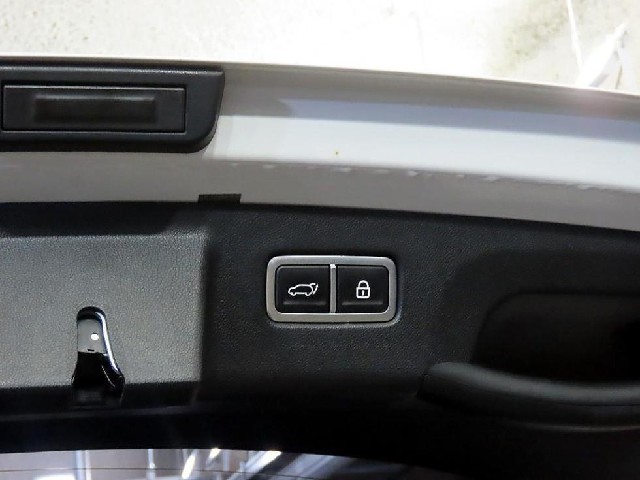 3e25623dd7a998f1093ba5aff80ae090.jpeg