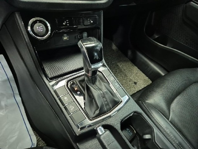 6091001257R8.jpg