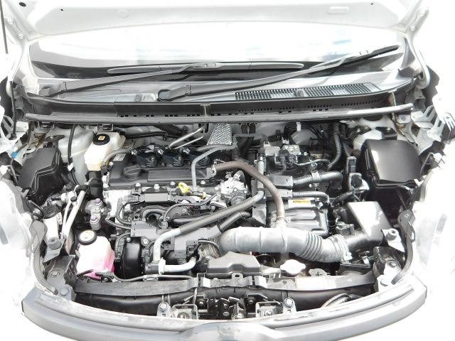 0204529A30261029W00413.jpg