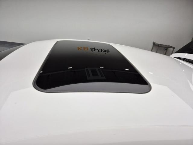 4041000943R15.jpg