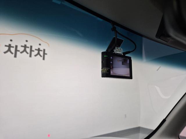 4051001573R13.jpg