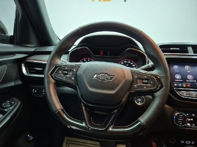 6091000211R9.jpg