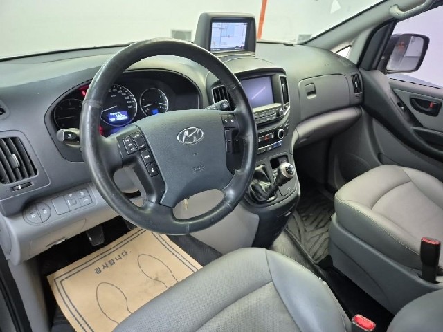 6071500895R7.jpg