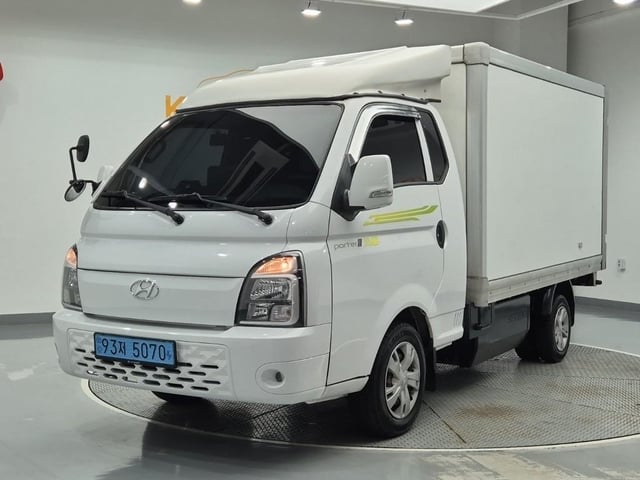 6081000273R1.jpg