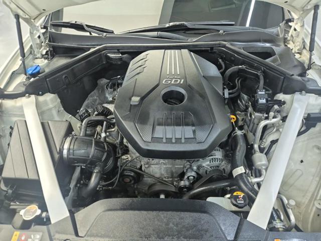 6051500775R5.jpg