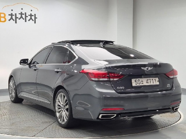 6071000674R2.jpg