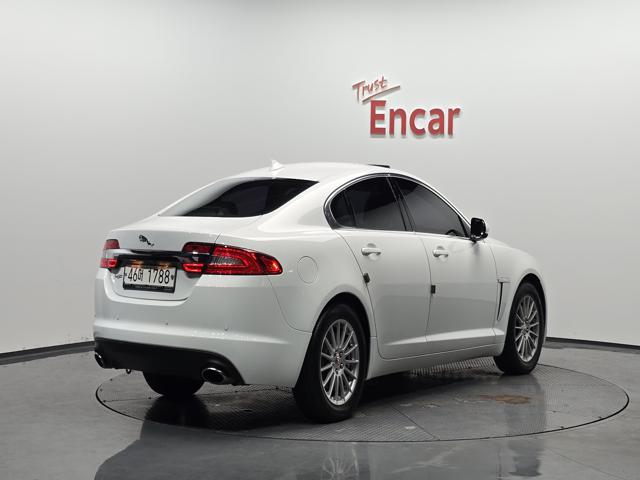 be4cec11e69c65aed42c35a27586f99c.jpeg