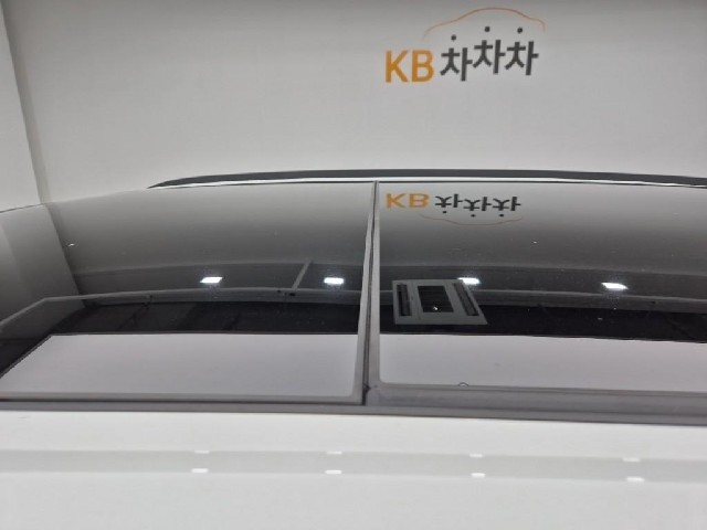 6071000559R13.jpg