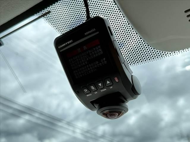693d90115225638142baef1601004d70.jpg