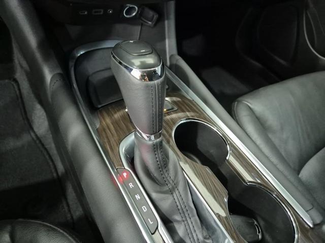 6051001763R8.jpg