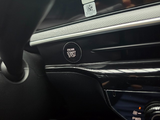 d84889772424682db9e6075b872777ae.jpeg