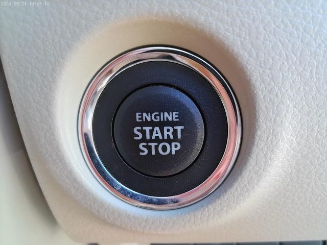 0800205A30260925W00212.jpg
