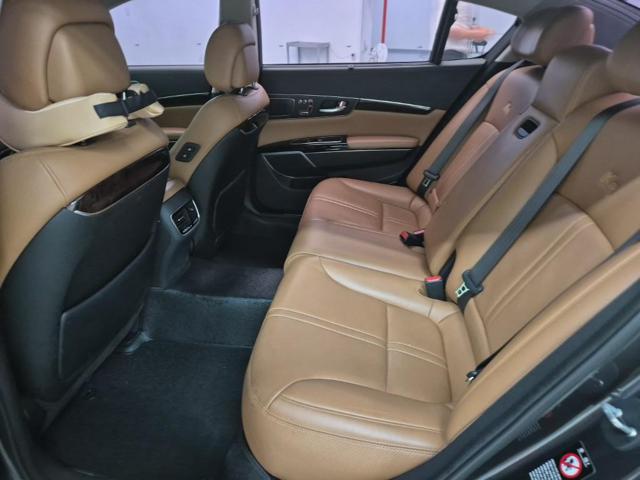 6051501528R12.jpg