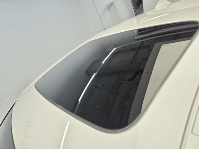 6051501833R13.jpg