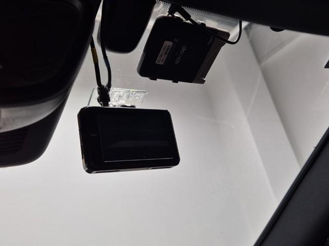 6051001382R16.jpg