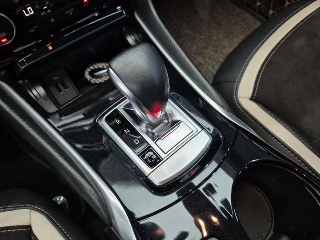 6051001382R8.jpg