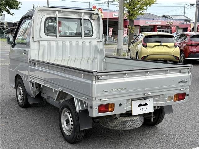 0f740e0298e7ddf9e46ae6b5b0aa9c25.jpg