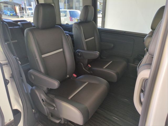 e30a025afd598bfd81becae6f19d52d4.jpg