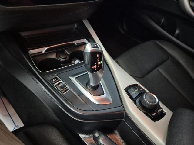 6051501058R8.jpg
