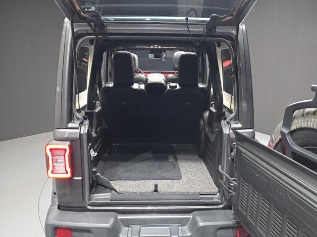 772fefc0cc045d0a3f1e5d4d62304199.jpeg